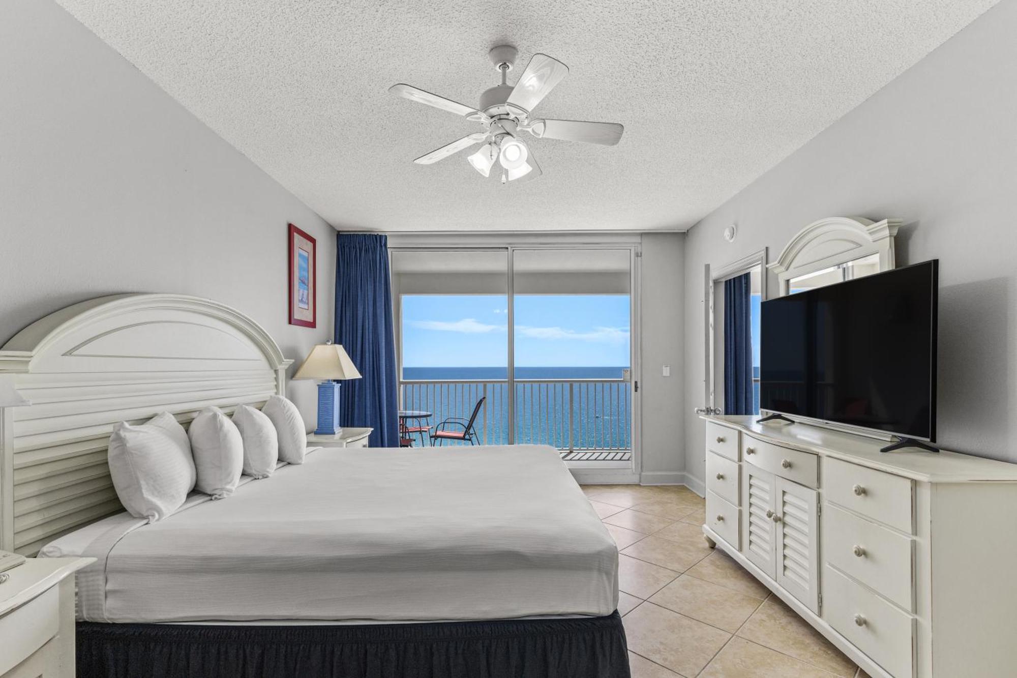 Official Majestic Beach Resort - Over 60 Units - All Ocean Front, Panama City Beach, Fl Zimmer foto