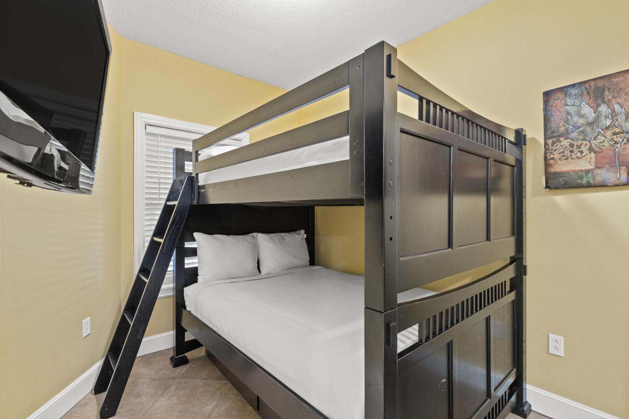 Official Majestic Beach Resort - Over 60 Units - All Ocean Front, Panama City Beach, Fl Zimmer foto