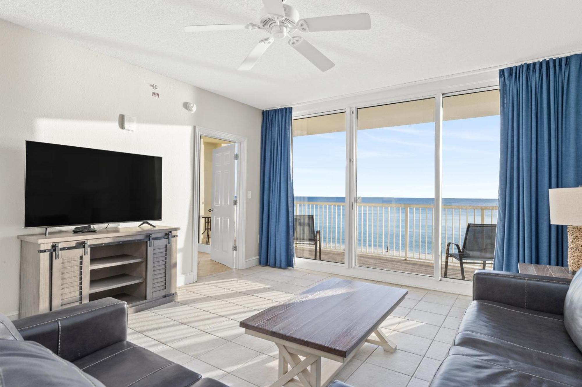 Official Majestic Beach Resort - Over 60 Units - All Ocean Front, Panama City Beach, Fl Zimmer foto