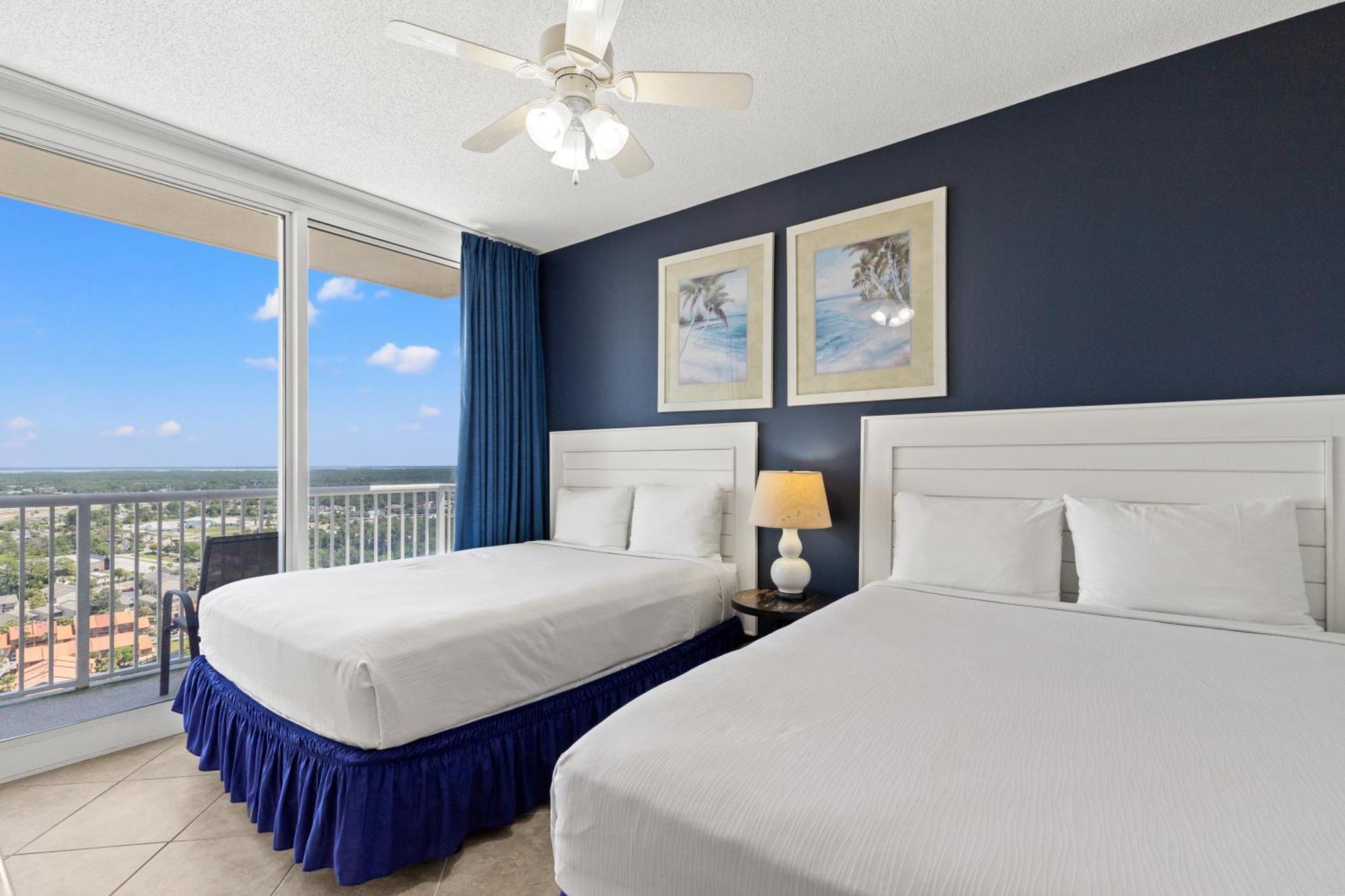 Official Majestic Beach Resort - Over 60 Units - All Ocean Front, Panama City Beach, Fl Zimmer foto
