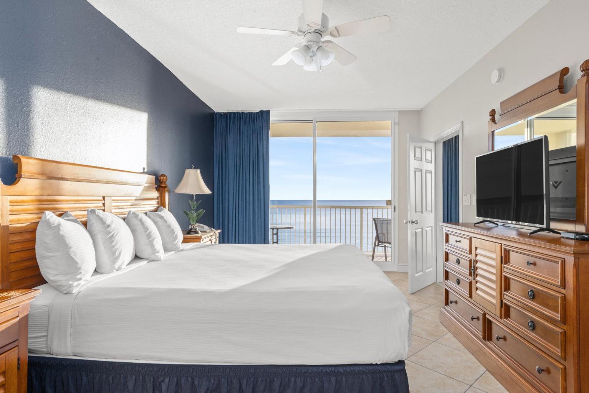Official Majestic Beach Resort - Over 60 Units - All Ocean Front, Panama City Beach, Fl Zimmer foto