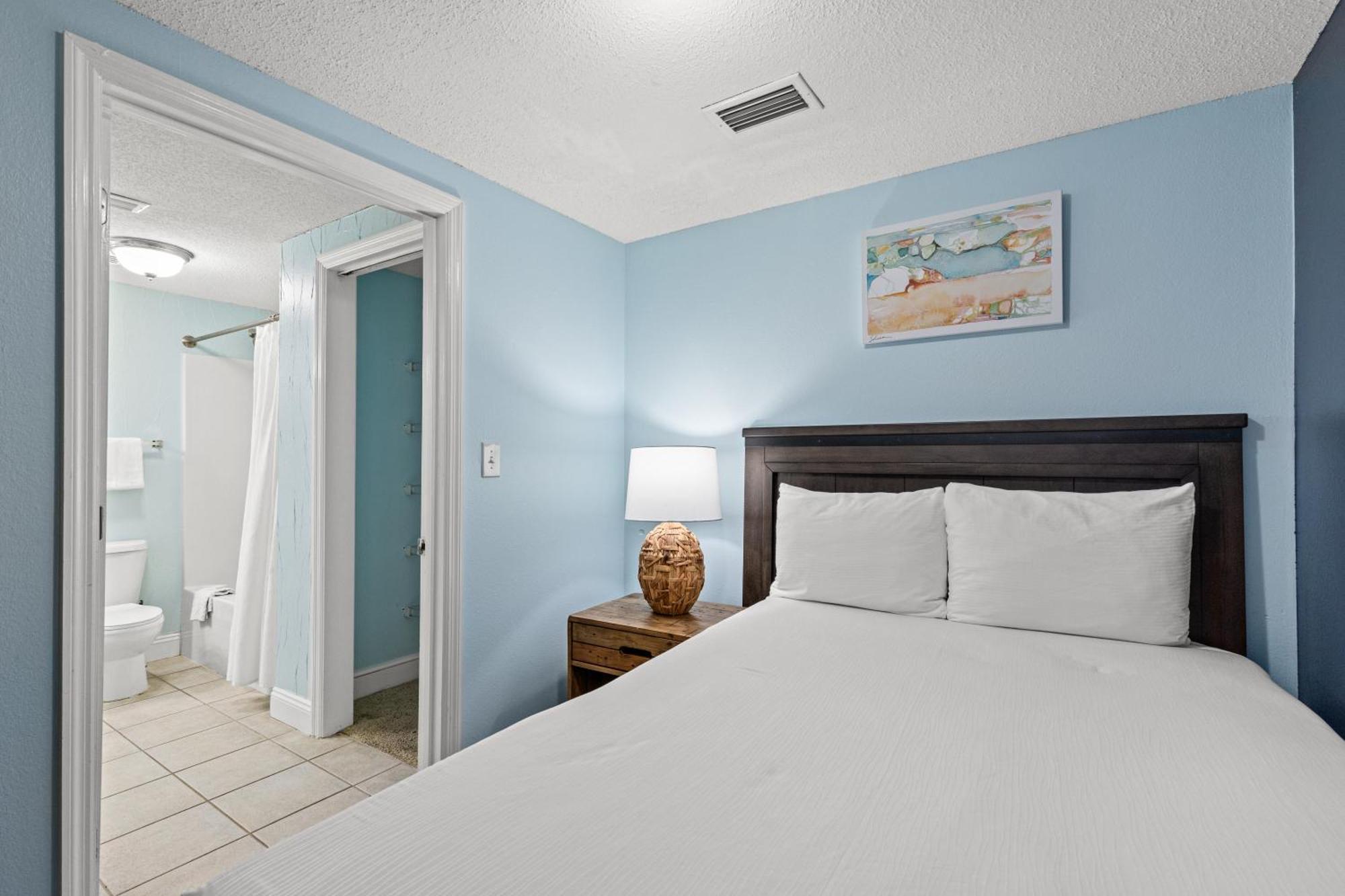 Official Majestic Beach Resort - Over 60 Units - All Ocean Front, Panama City Beach, Fl Zimmer foto