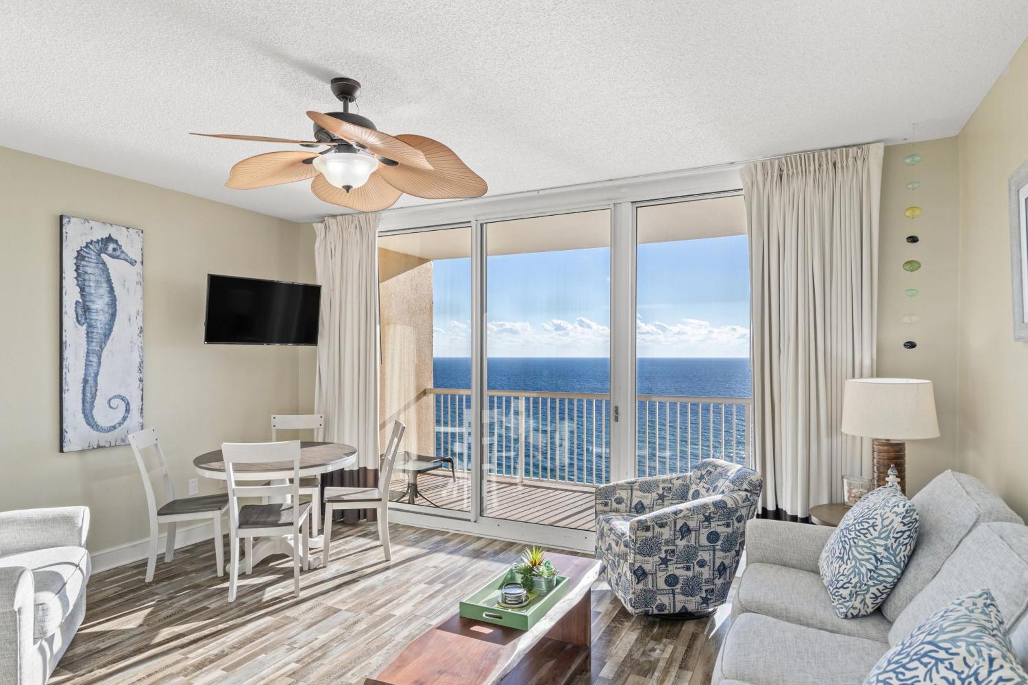 Official Majestic Beach Resort - Over 60 Units - All Ocean Front, Panama City Beach, Fl Exterior foto