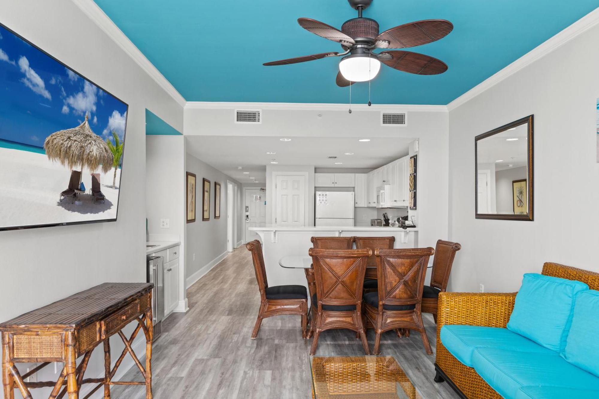 Official Majestic Beach Resort - Over 60 Units - All Ocean Front, Panama City Beach, Fl Zimmer foto